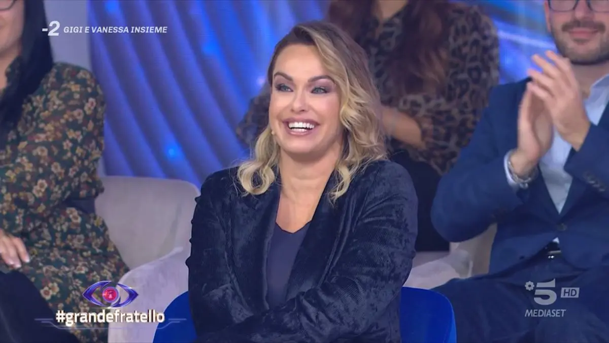 Sonia Bruganelli dura con Valentina Piscopo