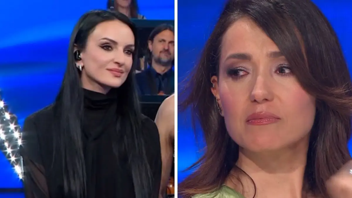 Arisa commuove Caterina Balivo