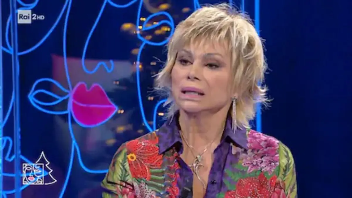 Carmen Russo a Storie di Donne al Bivio racconta di Raffaella Cara e del suo ingresso al Gf vip 8