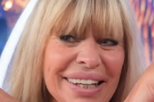 Alessandra Mussolini vince gf