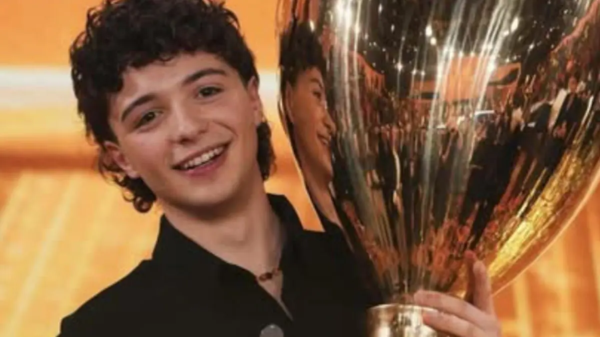 Lorenzo vince Amici 25