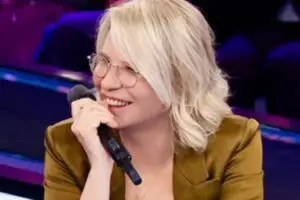 Prof di Amici si sposa