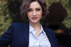 Beatrice arnera incinta