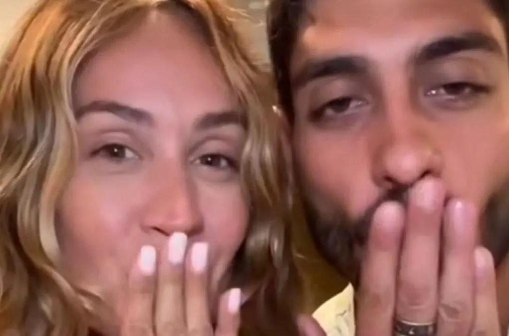 Helena e Javier durante una live