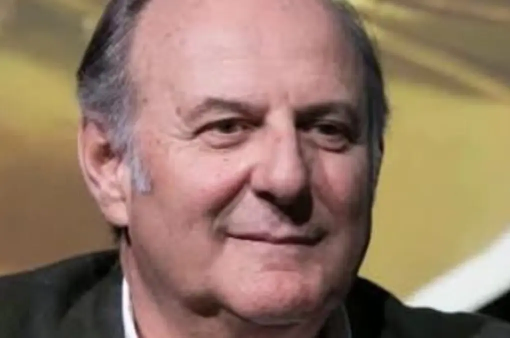 Gerry Scotti dice la sua su Striscia La Notizia
