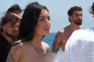 Sara Palumbieri in vacanza con il tentatore jpg