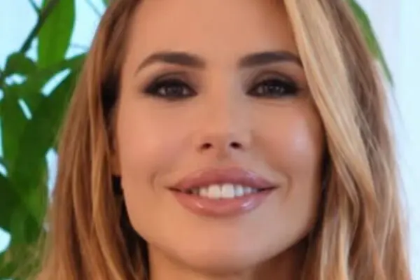 Ilary Blasi vende casa