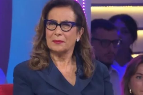 La prima conduttrice del Grande Fratello Vip