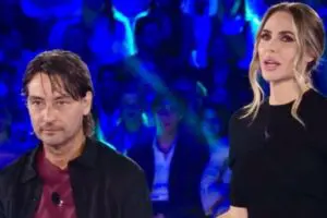 Selvaggia Lucarelli parla a Simone Annicchiarico