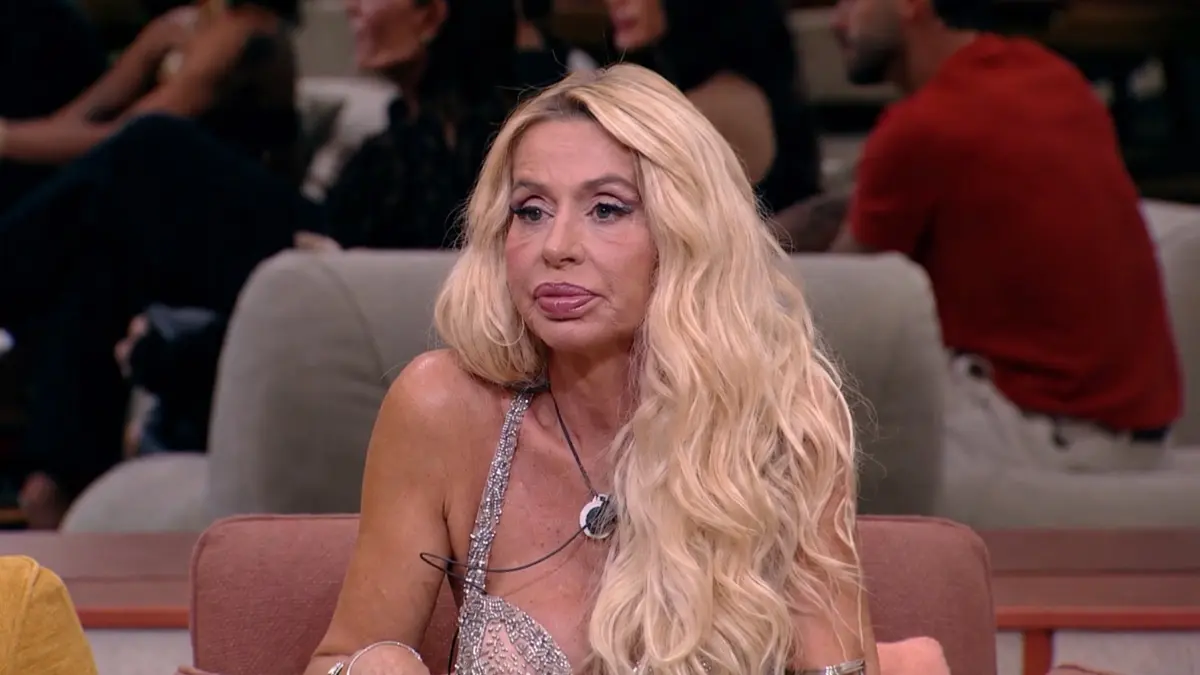 Valeria Marini non ci sta Gf vip