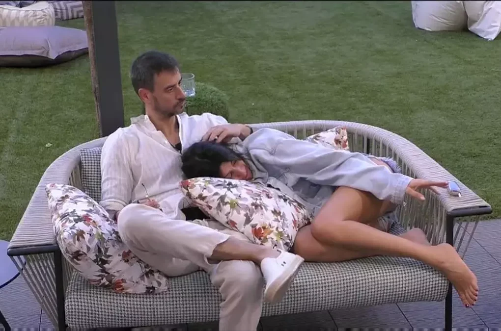 Iago Garcia e Amanda, i fan in delirio