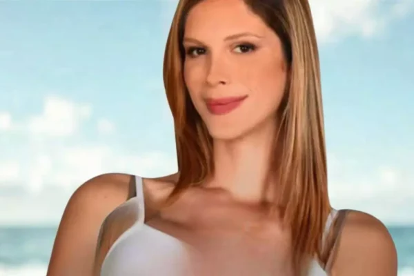 Carly dell'Isola dei Famosi