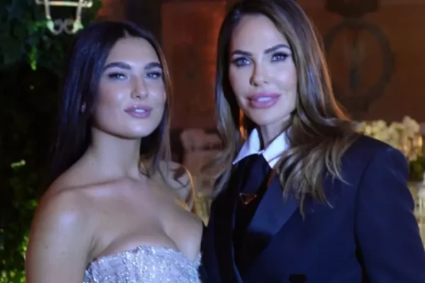 Chanel Totti compie 18 anni, il messagiio della madre