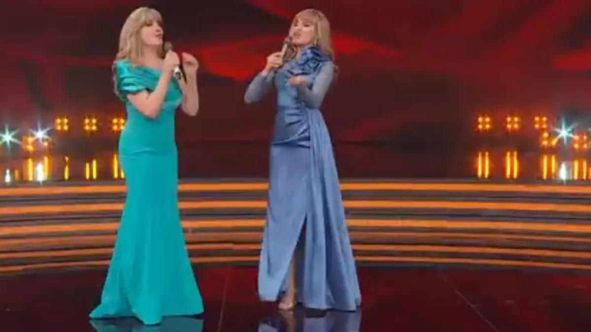 Giulia Vecchio imita Milly Carlucci a Sognando ballando con le Stelle
