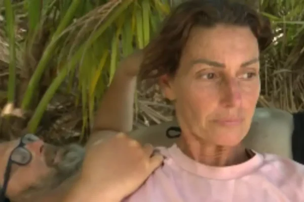 Cristina Plevani all'Isola dei Famosi non ci sta , va contro Teresanna