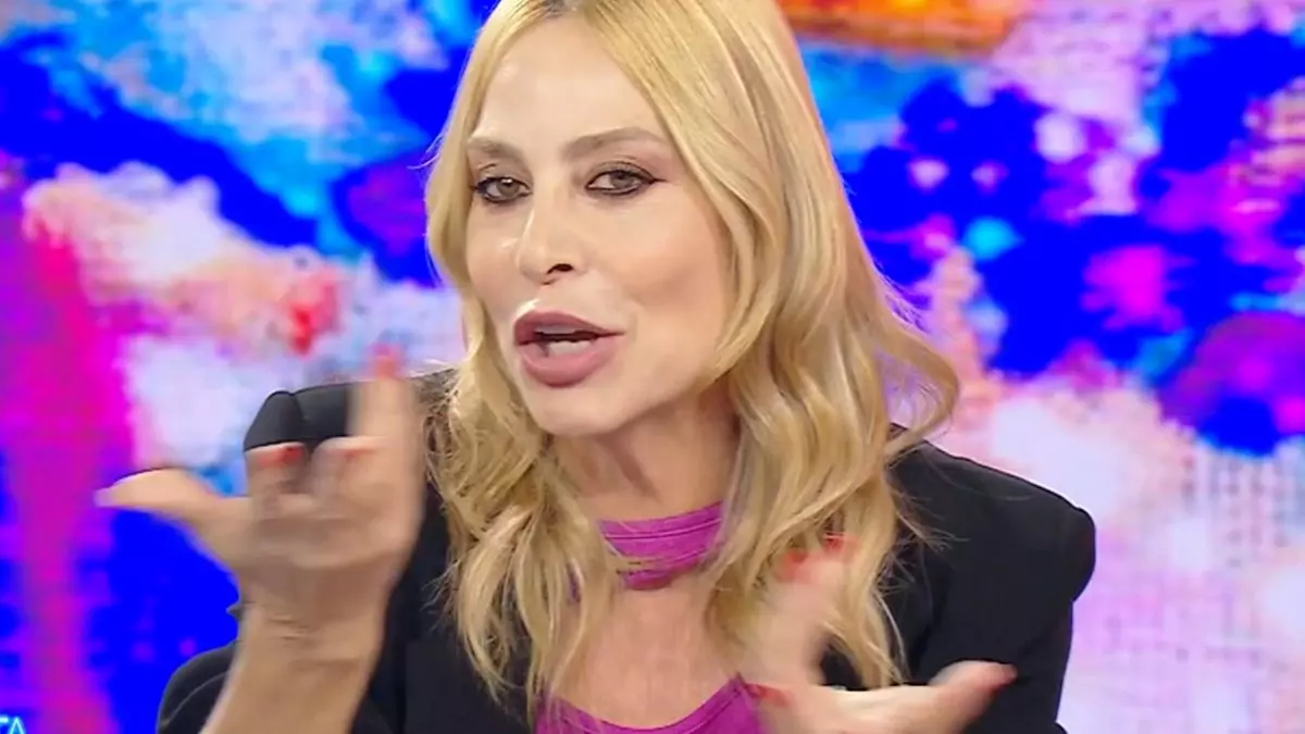 Stefania Orlando su Anna Pettinelli