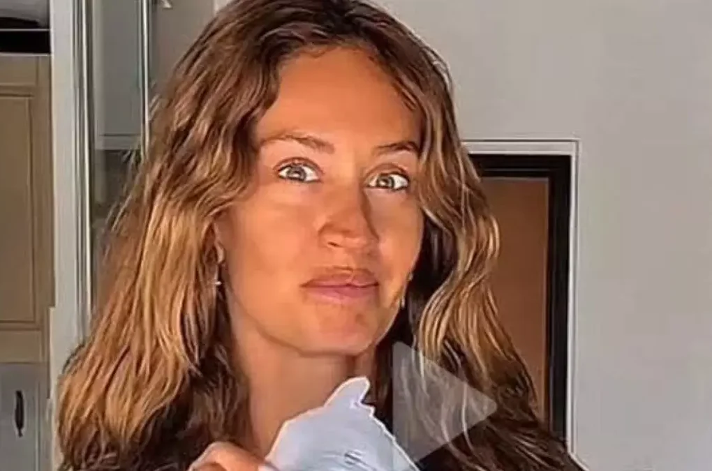 Helena Prestes commenta Pamela Petrarolo