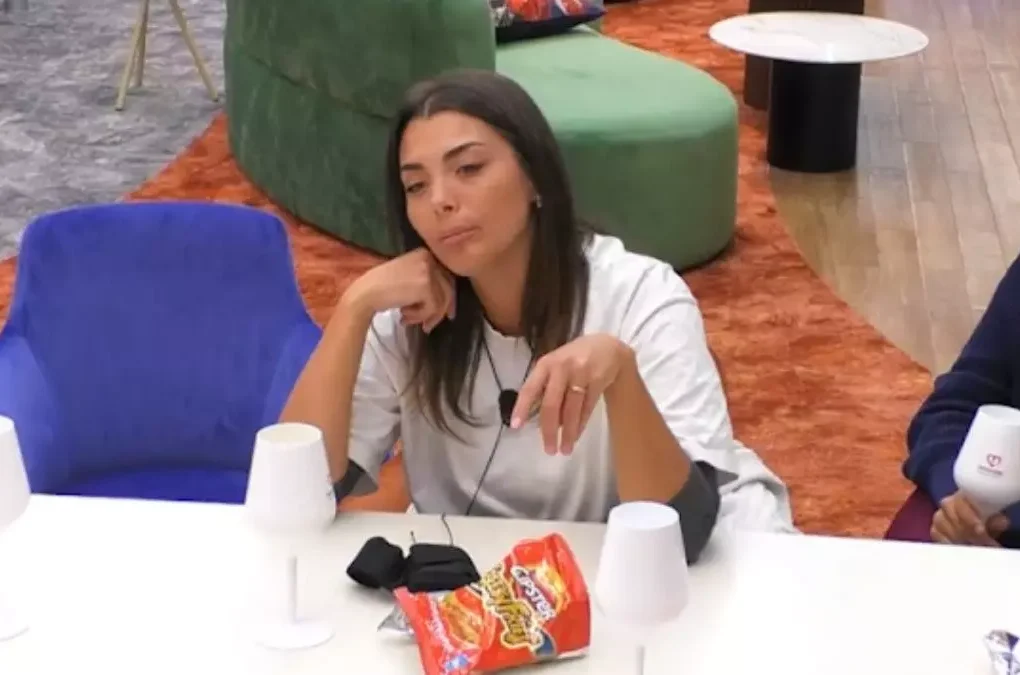 Anita si mette da parte su Grazia Kendi