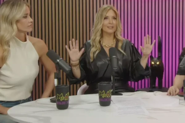 Elena Santarelli choc con Selvaggia Lucarelli