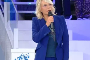 Amici 25, Maria annuncia il suo momentaneo abbandono