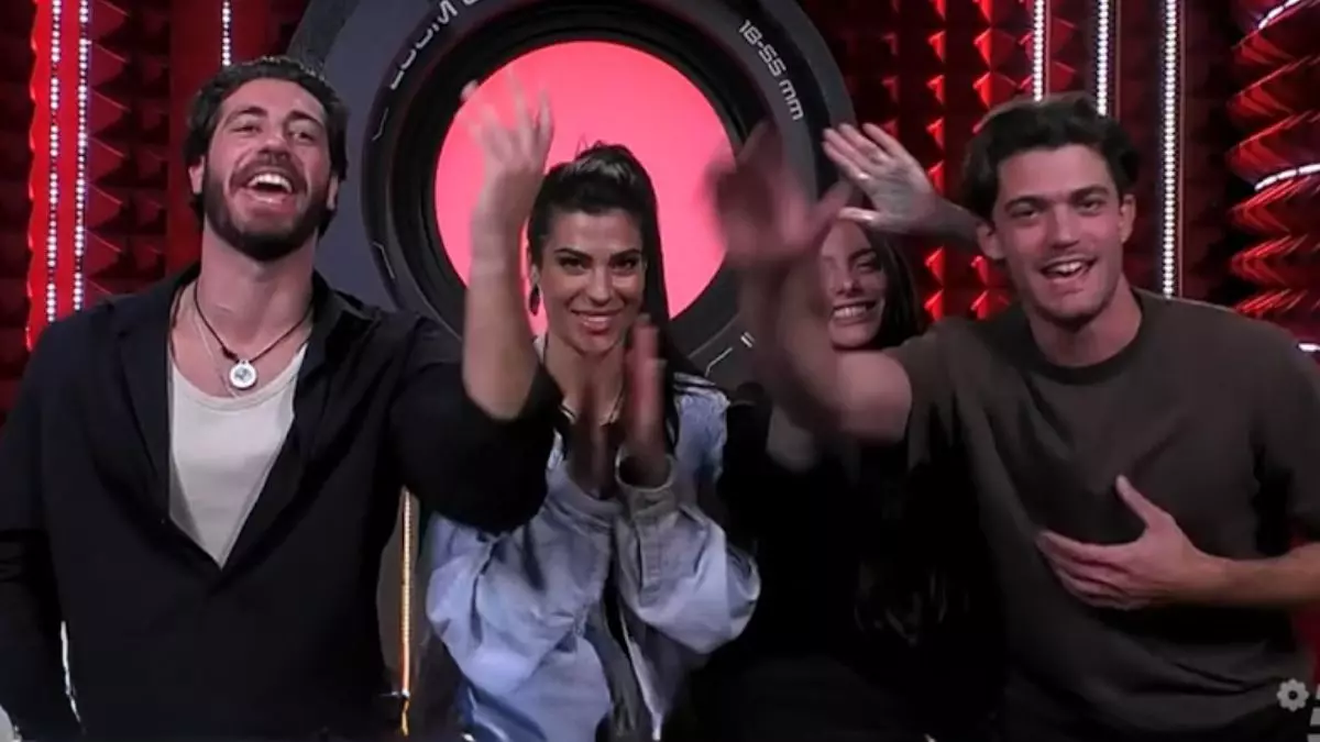 Jonas sceglie Omer al Gf 19, la busta unisce