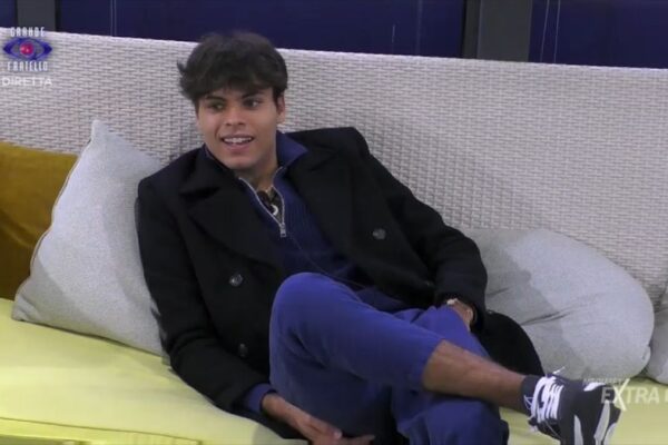 Simone la dice tutta al Gf 19 su Rasha