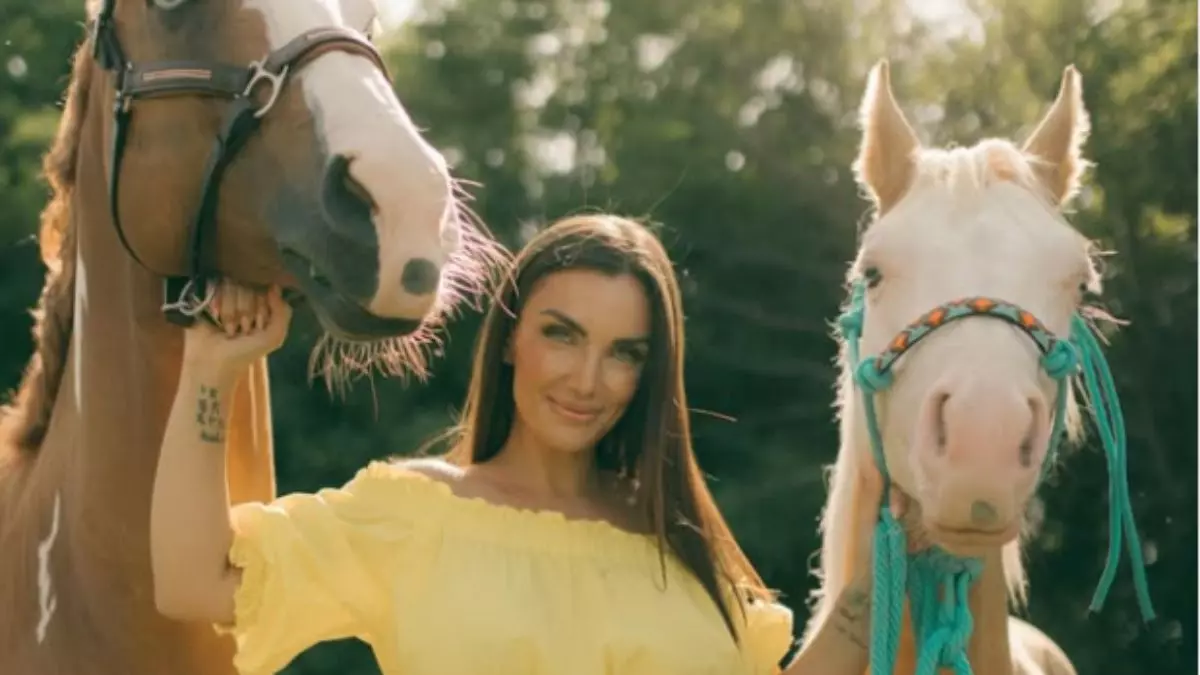 Elettra Lamborghini, la dedica al suo cavallo