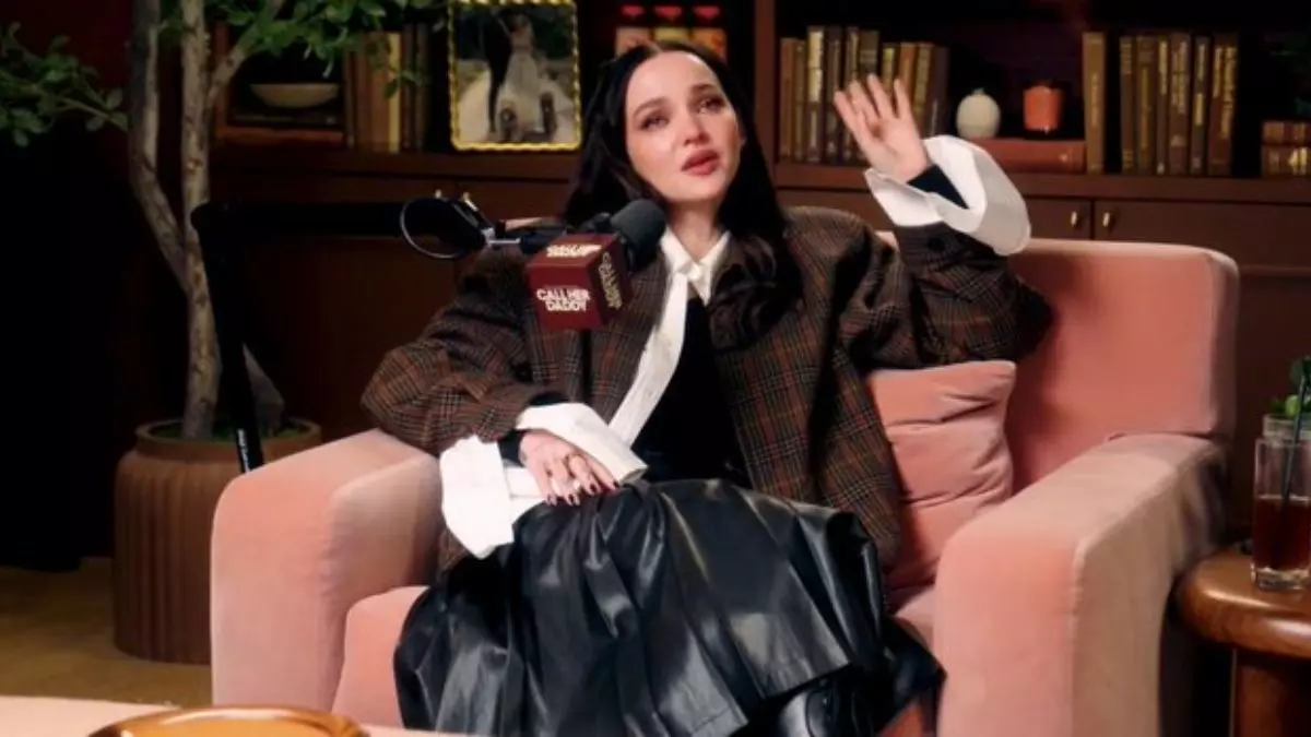 Dove Cameron e le sue paure come il telefono