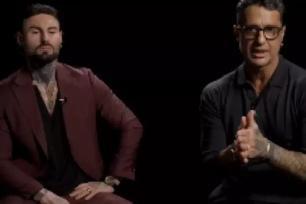 Falsissimo, Corona cerca di difendersi